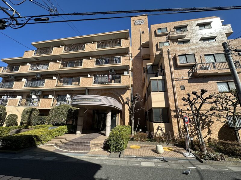 住みながらではなく、整えてから売り出す
